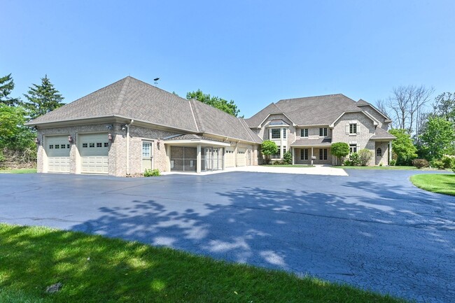 Building Photo - Expansive and Stately Home on Lake Michigan