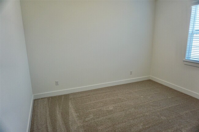 Building Photo - 31226 Anna Mdws Dr