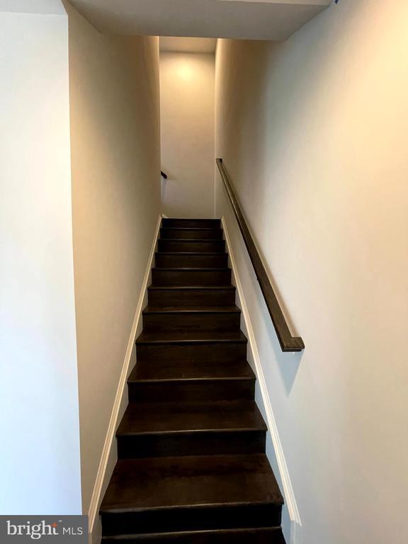 Building Photo - 200 Norland Knoll Dr