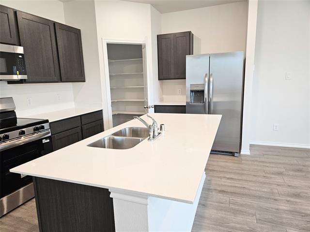 Building Photo - 213 Arbor Dr