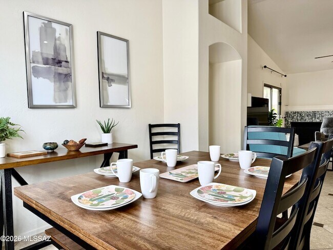 Building Photo - 12361 N Globe Mallow Pl