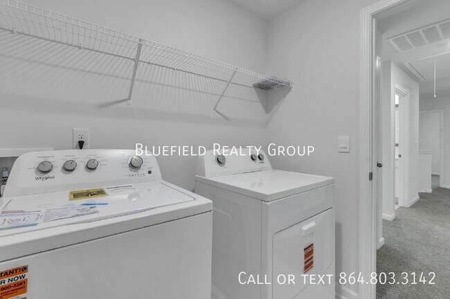 Building Photo - 107 Ashwood Wy