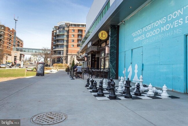 Building Photo - 2942 Yarling Ct