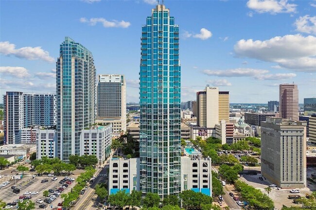 Building Photo - 777 N Ashley Dr