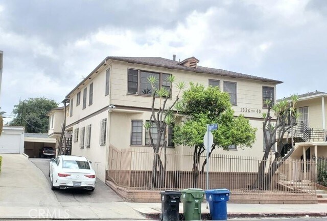 Building Photo - 1338 Cochran Ave