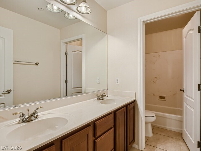 Building Photo - 3709 White Lion Ln