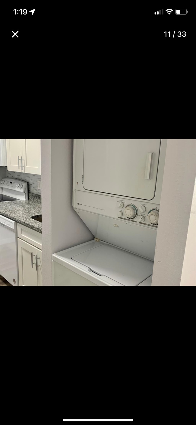 Building Photo - 11915 Dietz Dr