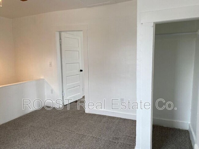 Building Photo - 500 S Belmont Ave