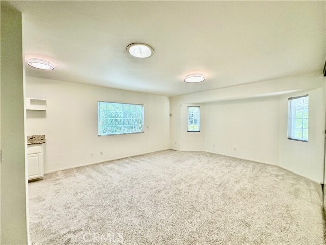 Building Photo - 2255 E Chevy Chase Dr