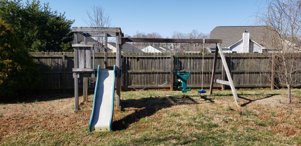 Building Photo - 5509 Oak Gate Dr