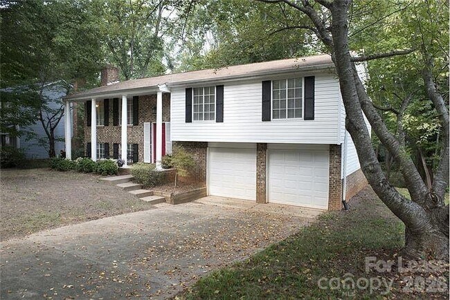 Building Photo - 6609 Morganford Rd