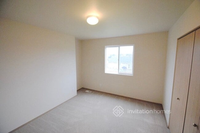 Building Photo - 1306 Williams Ave NW