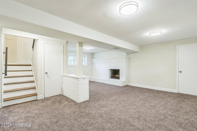 Building Photo - 1575 Deer Hollow Dr