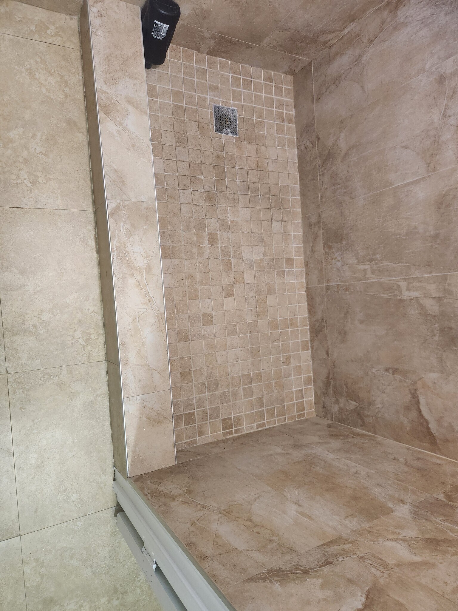 Building Photo - 14721 Pierce St