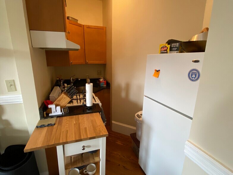 Building Photo - 45 Hemenway St