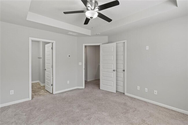 Building Photo - 2505 Piering Dr