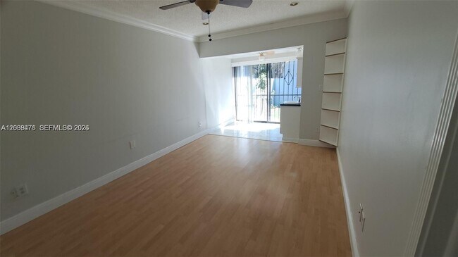 Building Photo - 5813 SW 140th Ave