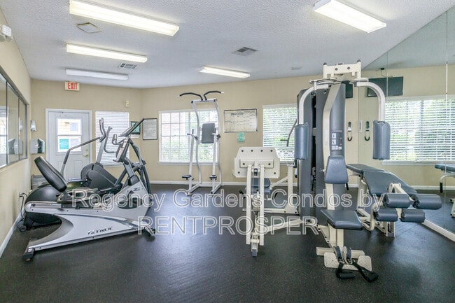 Building Photo - 5540 Devonbriar Way