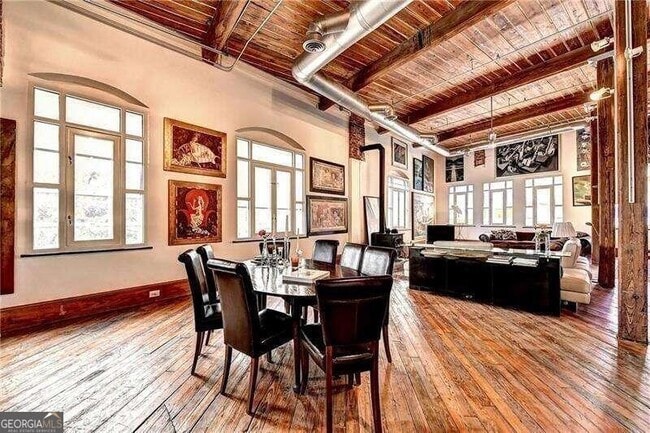 Building Photo - 161 Mangum St SW