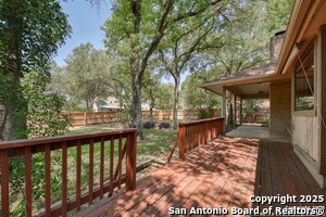 Building Photo - 1518 Vista Del Monte