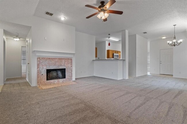 Building Photo - 202 Starlight Dr
