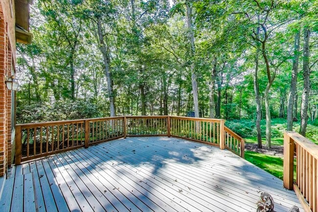 Building Photo - 1620 Timber Woods Ln