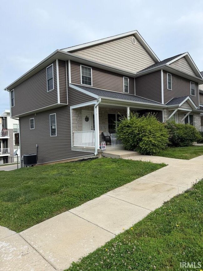Building Photo - 2294 S Samuel Ln