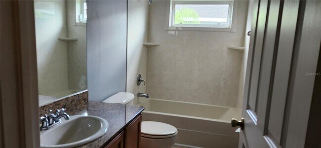 Building Photo - 18113 Nassau Point Dr