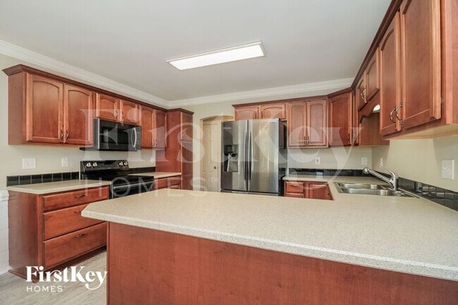 Building Photo - 1525 Finwick Dr