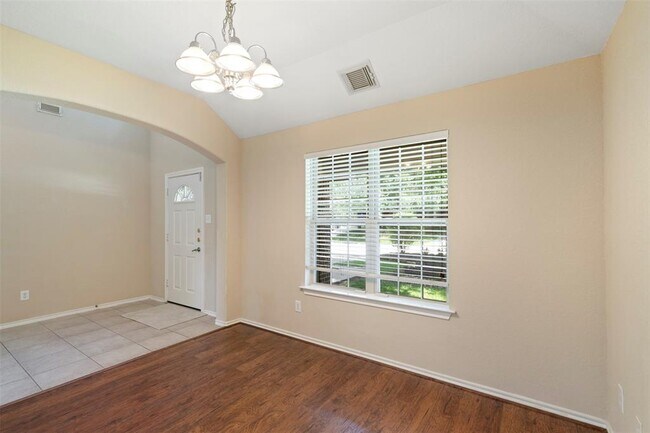 Building Photo - 35 N Star Ridge Cir