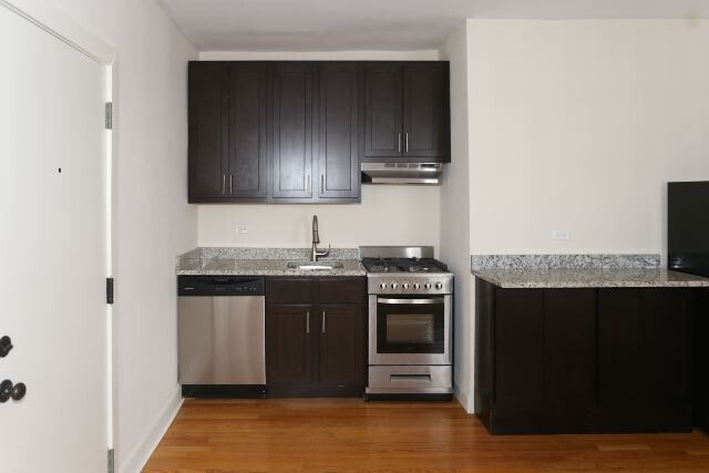 Building Photo - 615 W Patterson Ave