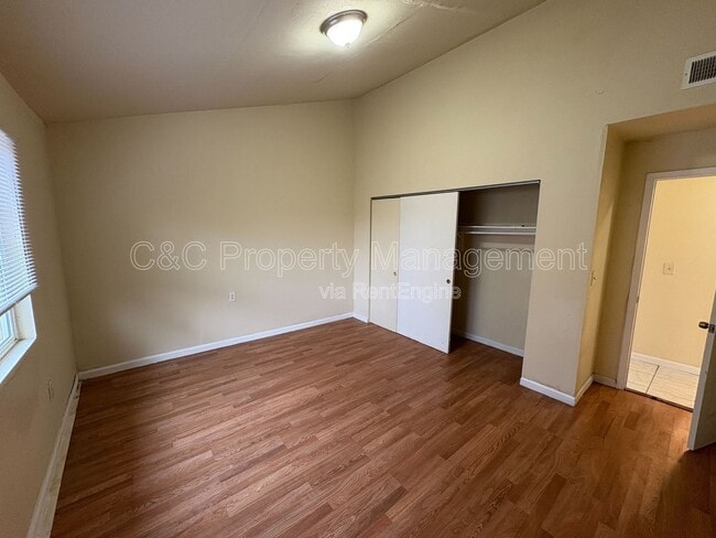 Building Photo - 6294 Porterfield Ct