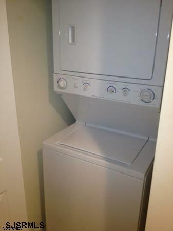 Building Photo - 12 S Washington Ave