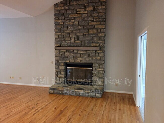 Building Photo - 9834 Chimney Sweep Ln