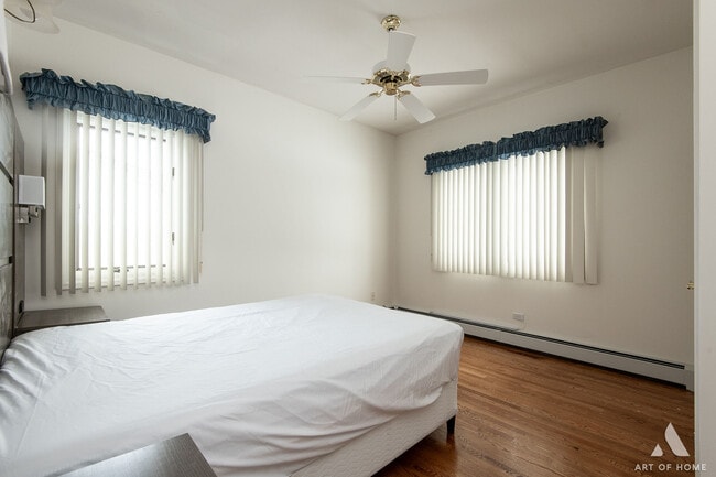 Building Photo - 15141 Arbor Dr