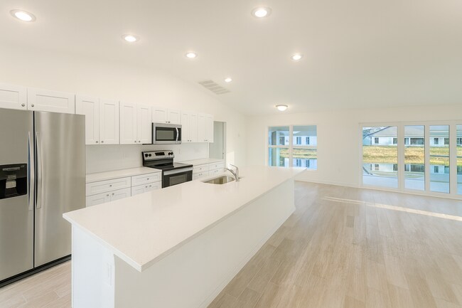 Building Photo - 904 NE 43rd Terrace