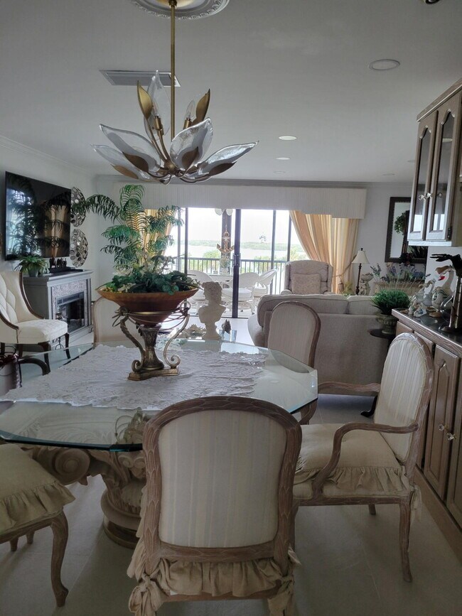 Building Photo - 200 Intracoastal Pl