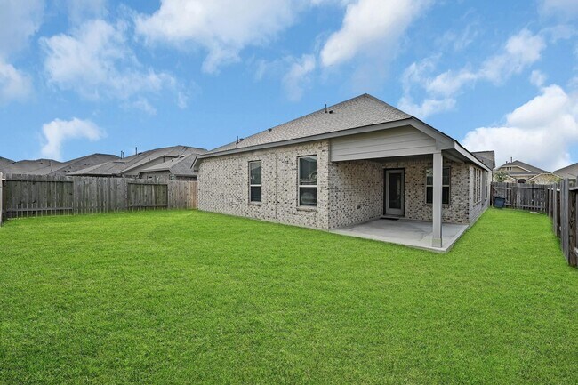 Building Photo - 2403 Dovetail Park Ln