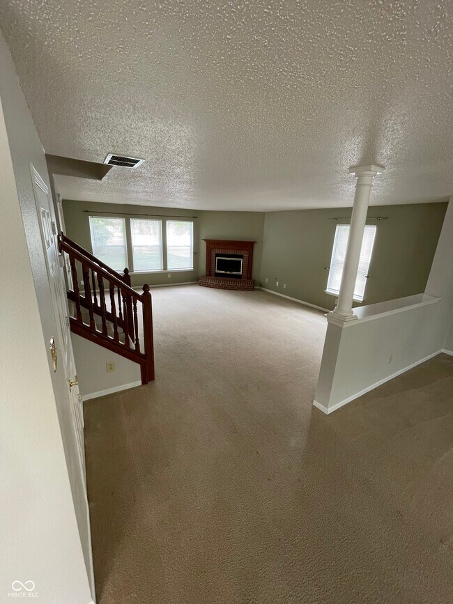 Building Photo - 10403 Bicknell Cir