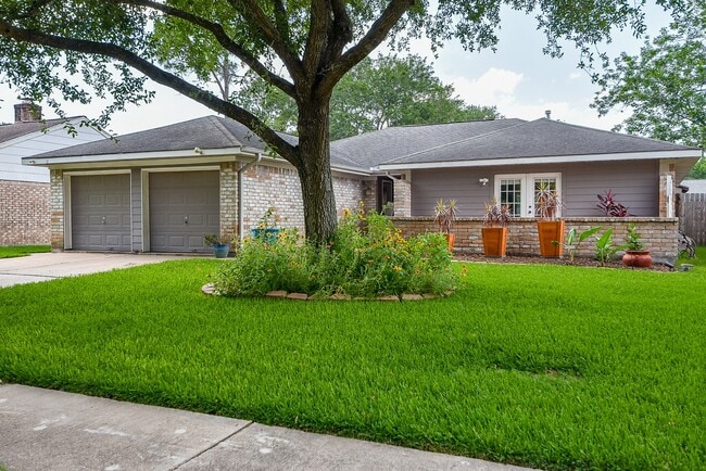 Building Photo - 1918 Quail Grove Ln