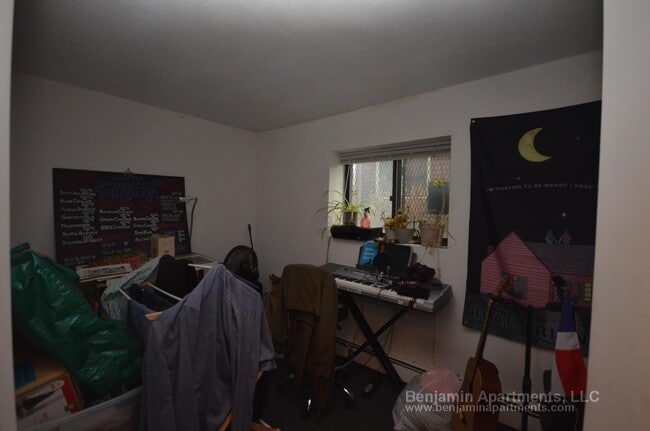 Building Photo - 226 Parker Hill Ave