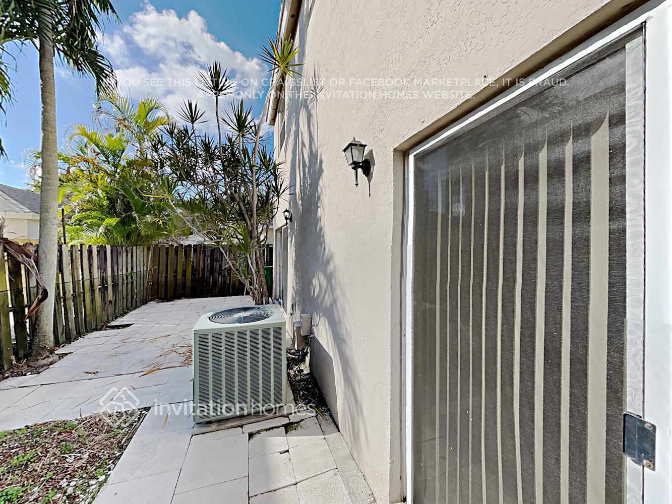 Building Photo - 4311 SW 72nd Terrace
