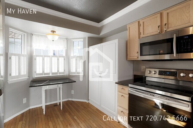 Building Photo - 5960 S Jellison St