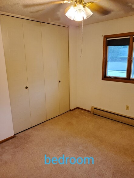 Building Photo - 438 Dakota St S