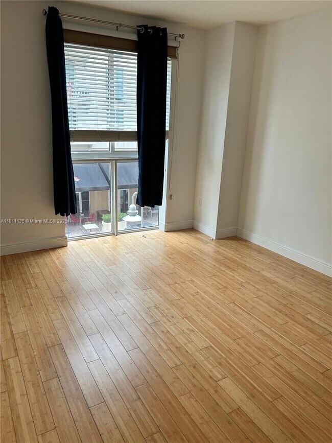 Building Photo - 7280 SW 89th St
