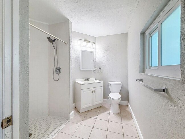 Building Photo - 7401 16th St N