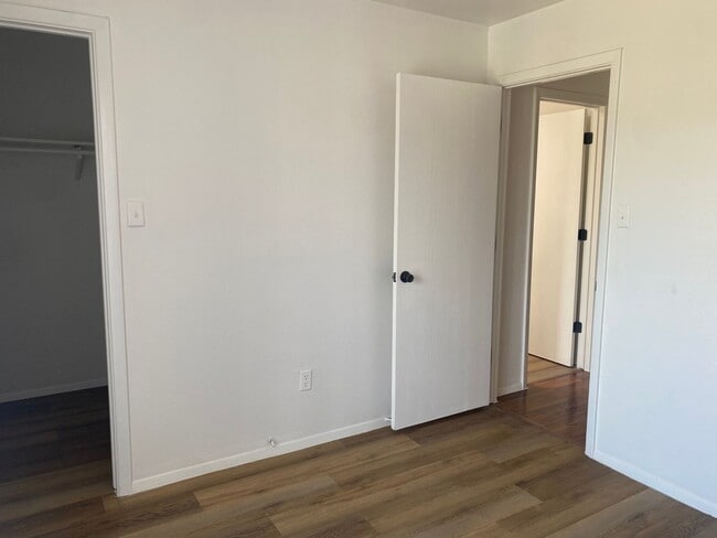 Building Photo - 3155 Posada Ct