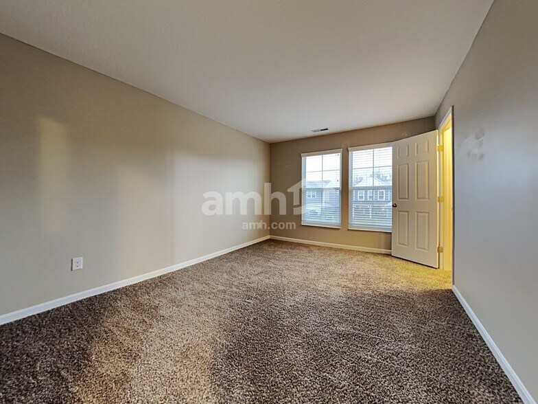 Building Photo - 1166 Carrington Pl
