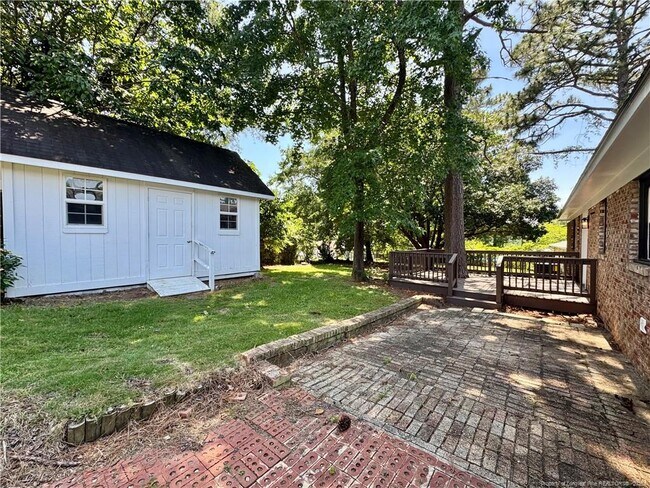 Building Photo - 7605 Jennings Ln