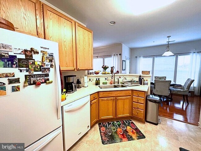 Building Photo - 8105 Hickory High Ct
